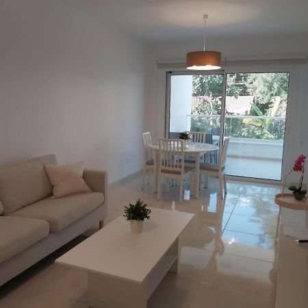 Dinglis Residences 31 ลาร์นาคา ภายนอก รูปภาพ